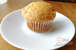 Příprava receptu Výborná rychlovka z hrnečku - tvarohové muffiny s povidly, krok 2