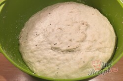 Příprava receptu Domácí cibulový chléb, krok 9