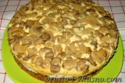 Příprava receptu Slaný dort s houbami, mletým masem a sýrem, krok 13