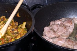 Příprava receptu Krkovička pod zeleninovou peřinkou, krok 2