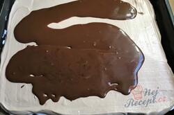 Příprava receptu Nadýchaný šlehačkový zákusek s čokoládou, krok 10