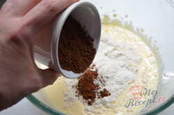 Příprava receptu Dvojitý monte řez s lahodnou mléčnou čokoládou, krok 2