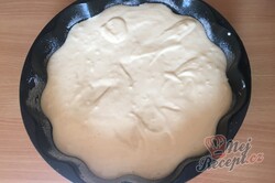 Příprava receptu Hrnkový švestkový litý koláč s drobenkou, krok 2