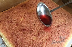 Příprava receptu Dokonalé medové punčové kostky s vanilkovým krémem, krok 8