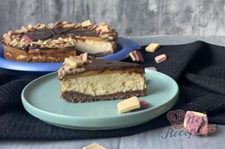 Příprava receptu Cheesecake ve zdravější verzi s karamelovou vrstvou a kakaovou polevou, krok 5