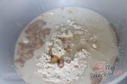 Příprava receptu Voňavé domácí rohlíky jako z pekárny, krok 1