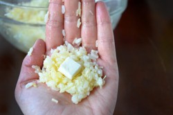 Příprava receptu Rýžové kuličky plněné mozzarellou, krok 1