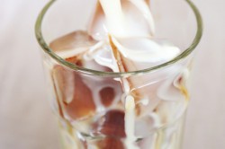 Příprava receptu Nejlepší ledová káva s mandlovým mlékem, krok 4