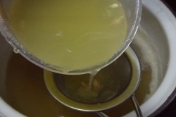 Příprava receptu Domácí citrónové želé bonbóny pro nejmenší, krok 5