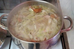 Příprava receptu Zelná polévka z hlávkového zelí, krok 1