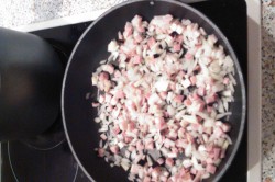 Příprava receptu Zapečené těstoviny s játry, krok 2