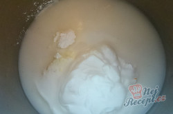 Příprava receptu Jednoduché rychlořezy s jogurtovým krémem, krok 4