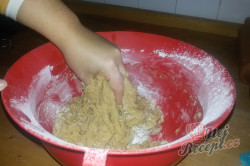 Příprava receptu Medové řezy s čokoládovou polevou, krok 3