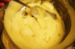 Příprava receptu Osvěžující citrónové sklenice s domácími sušenkami, krok 6