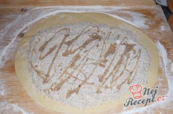 Příprava receptu Kynutý makový a ořechový závin, krok 16
