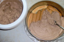 Příprava receptu Nepečený čokoládový dort s piškoty, krok 3