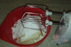 Příprava receptu Střecha z BeBe sušenek, krok 1