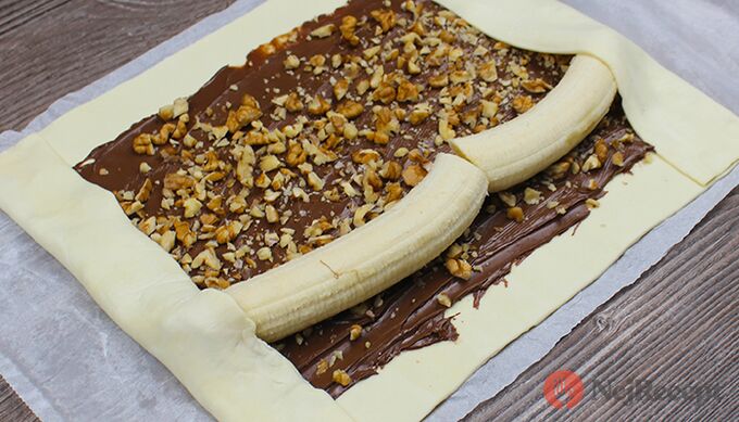 Recept Fenomenální SUPER RYCHLÁ roláda s nutelou a banánem