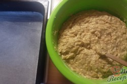 Příprava receptu Jednoduchý jablečný koláček s domácí polevou, krok 2