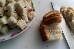 Příprava receptu Selská chlebová polévka, krok 1