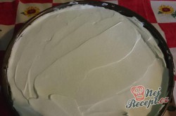Příprava receptu Nepečený dort s vanilkovým krémem, krok 11
